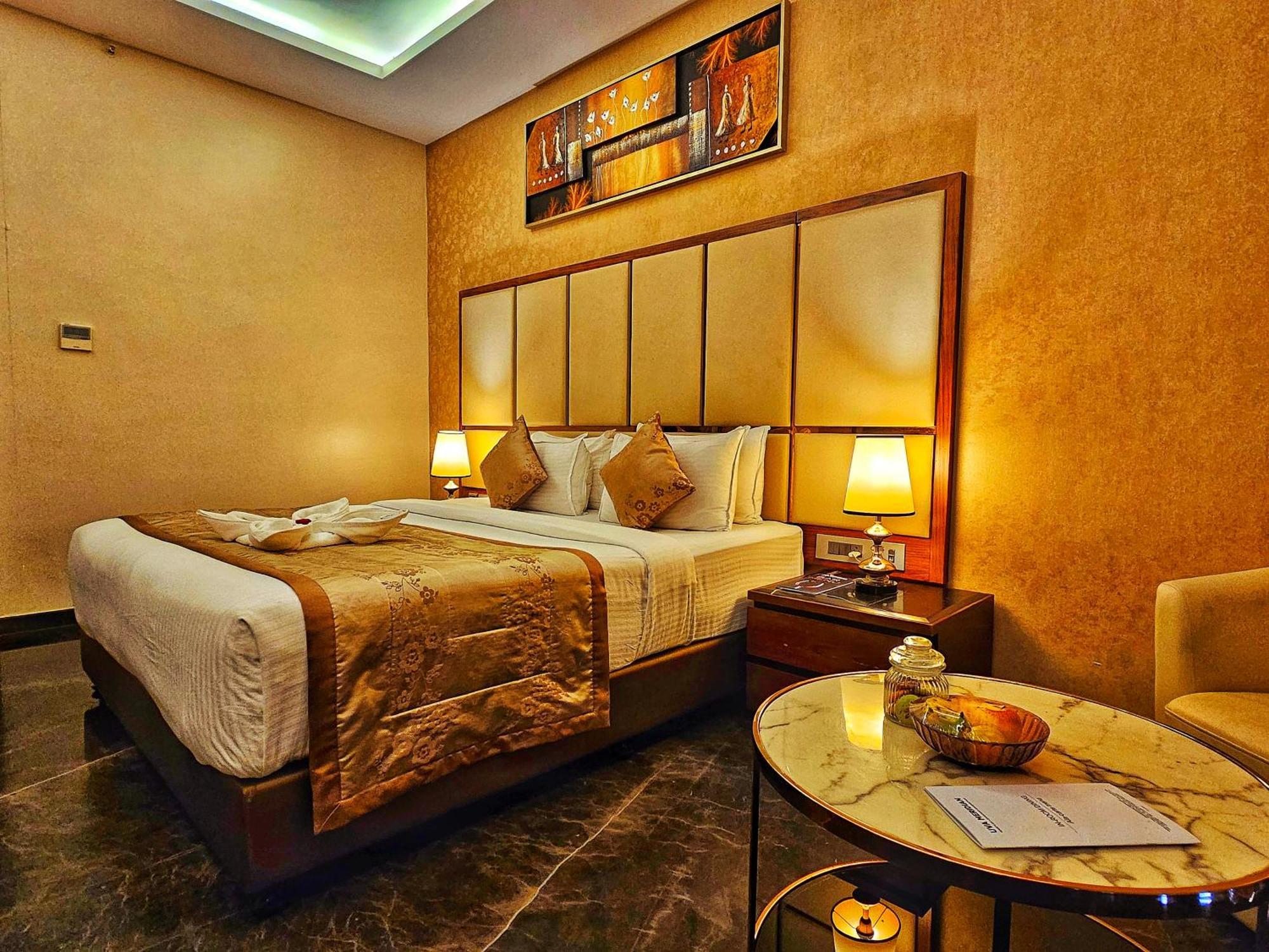 Uva Meridian Bay Resort & Spa Kundapura Buitenkant foto