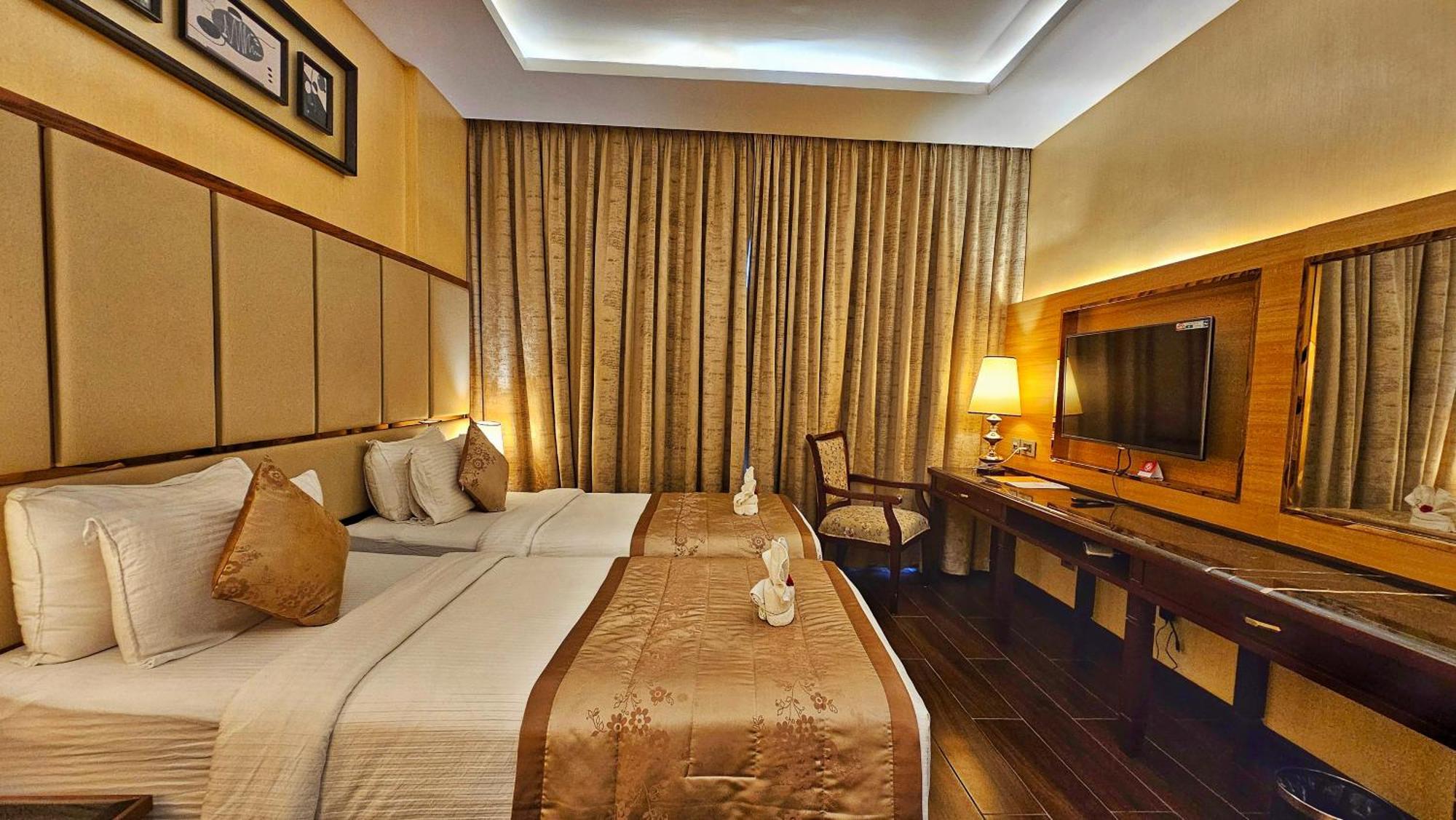 Uva Meridian Bay Resort & Spa Kundapura Buitenkant foto