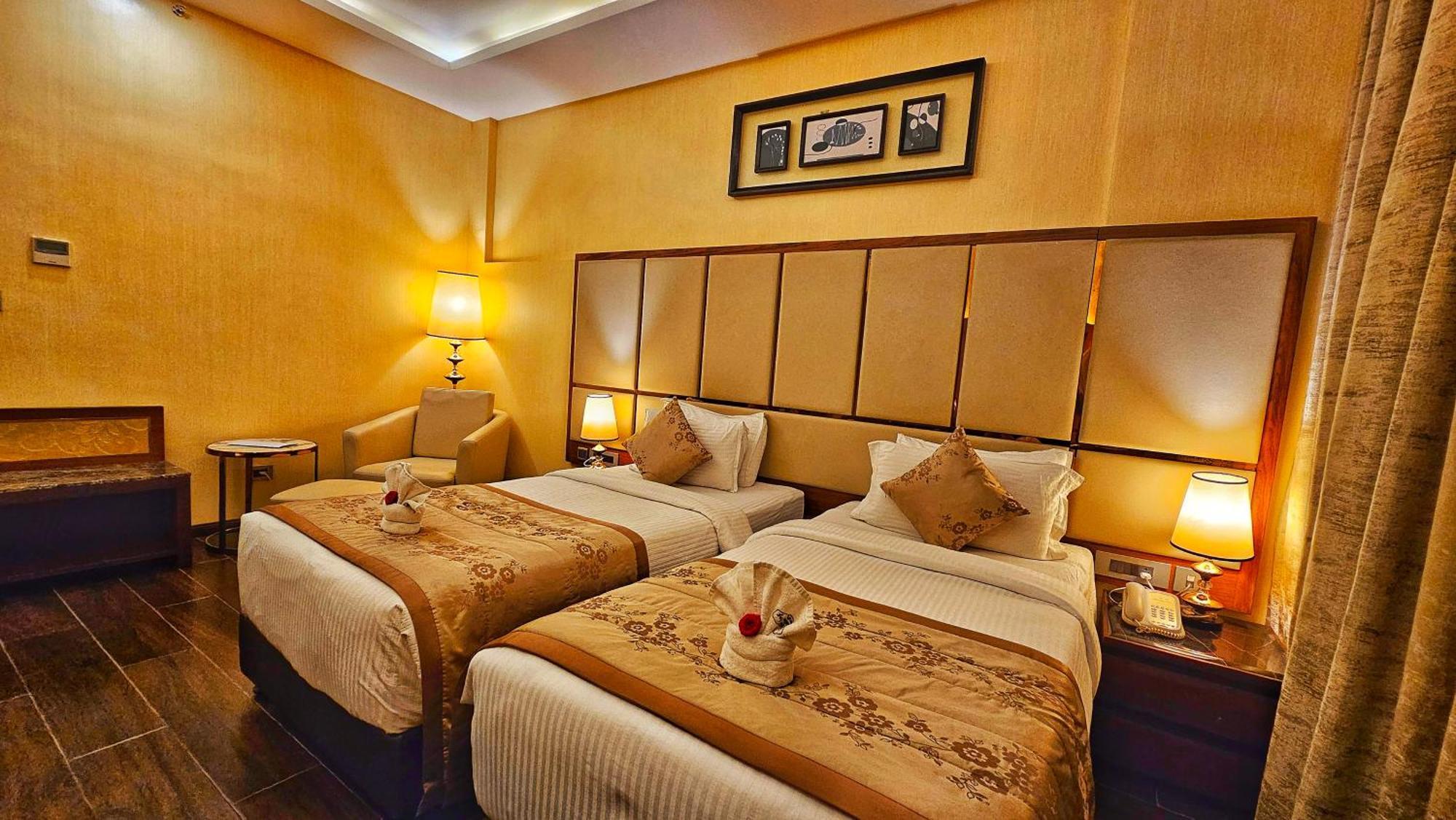 Uva Meridian Bay Resort & Spa Kundapura Buitenkant foto
