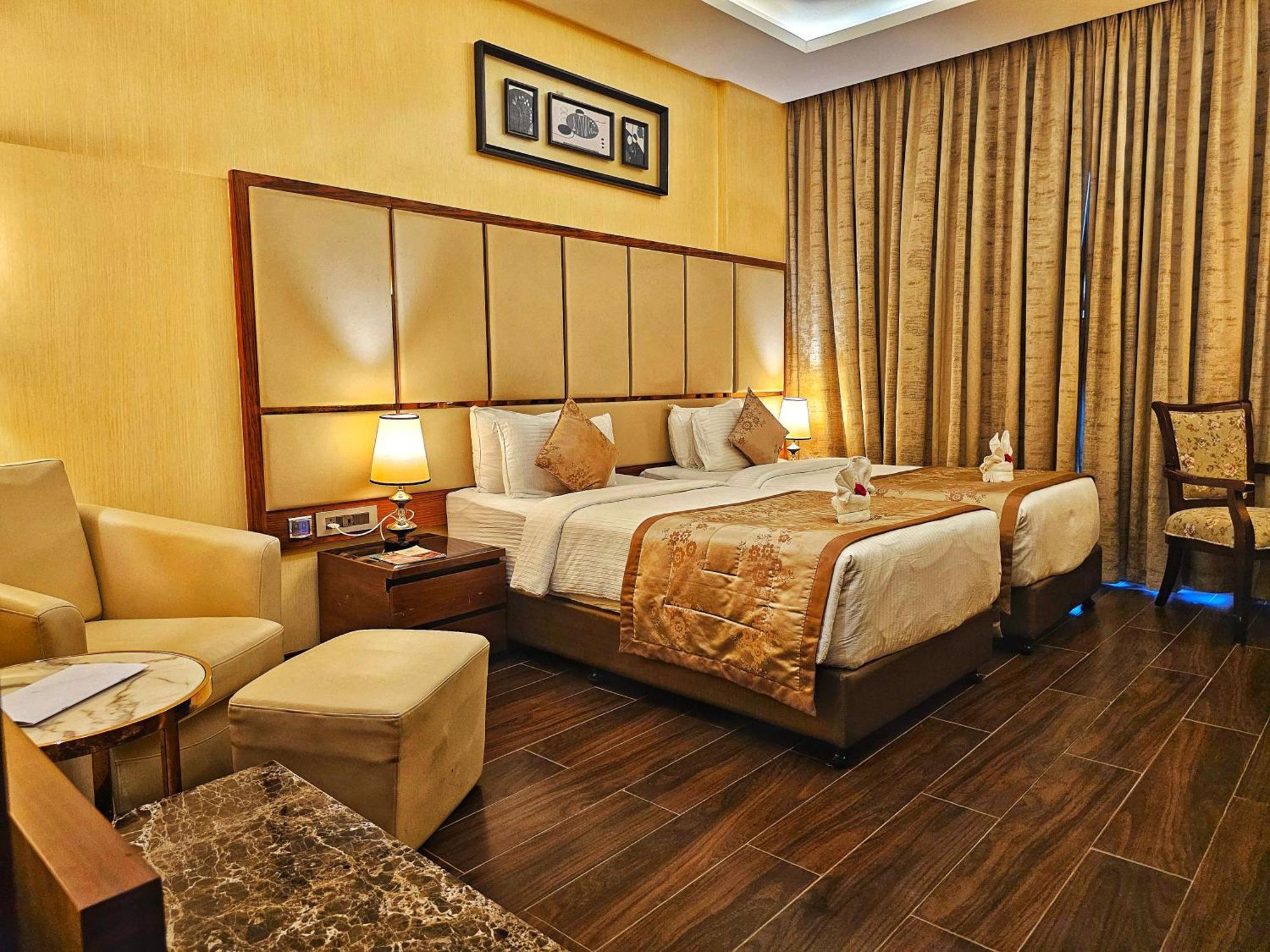 Uva Meridian Bay Resort & Spa Kundapura Buitenkant foto