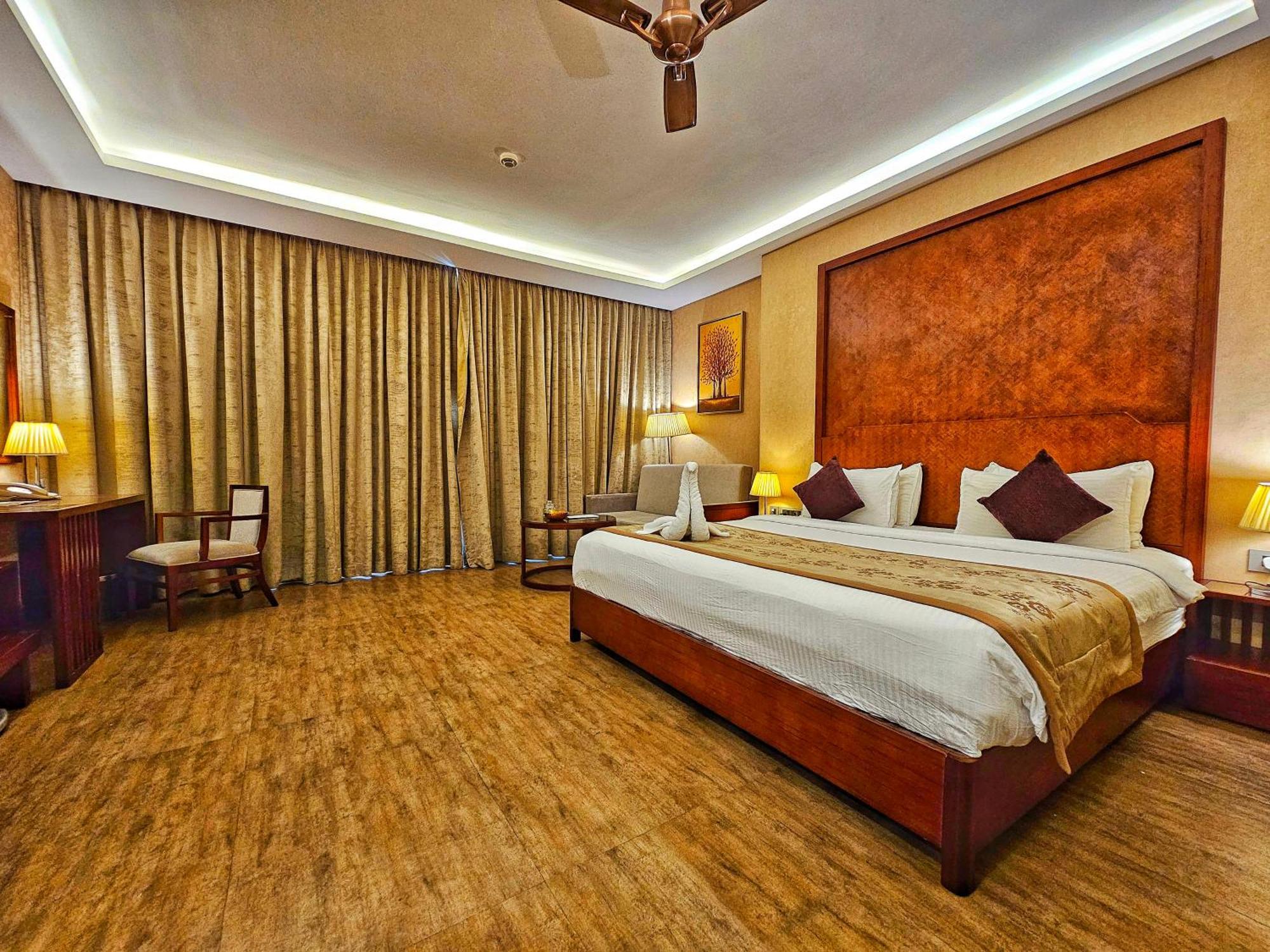 Uva Meridian Bay Resort & Spa Kundapura Buitenkant foto