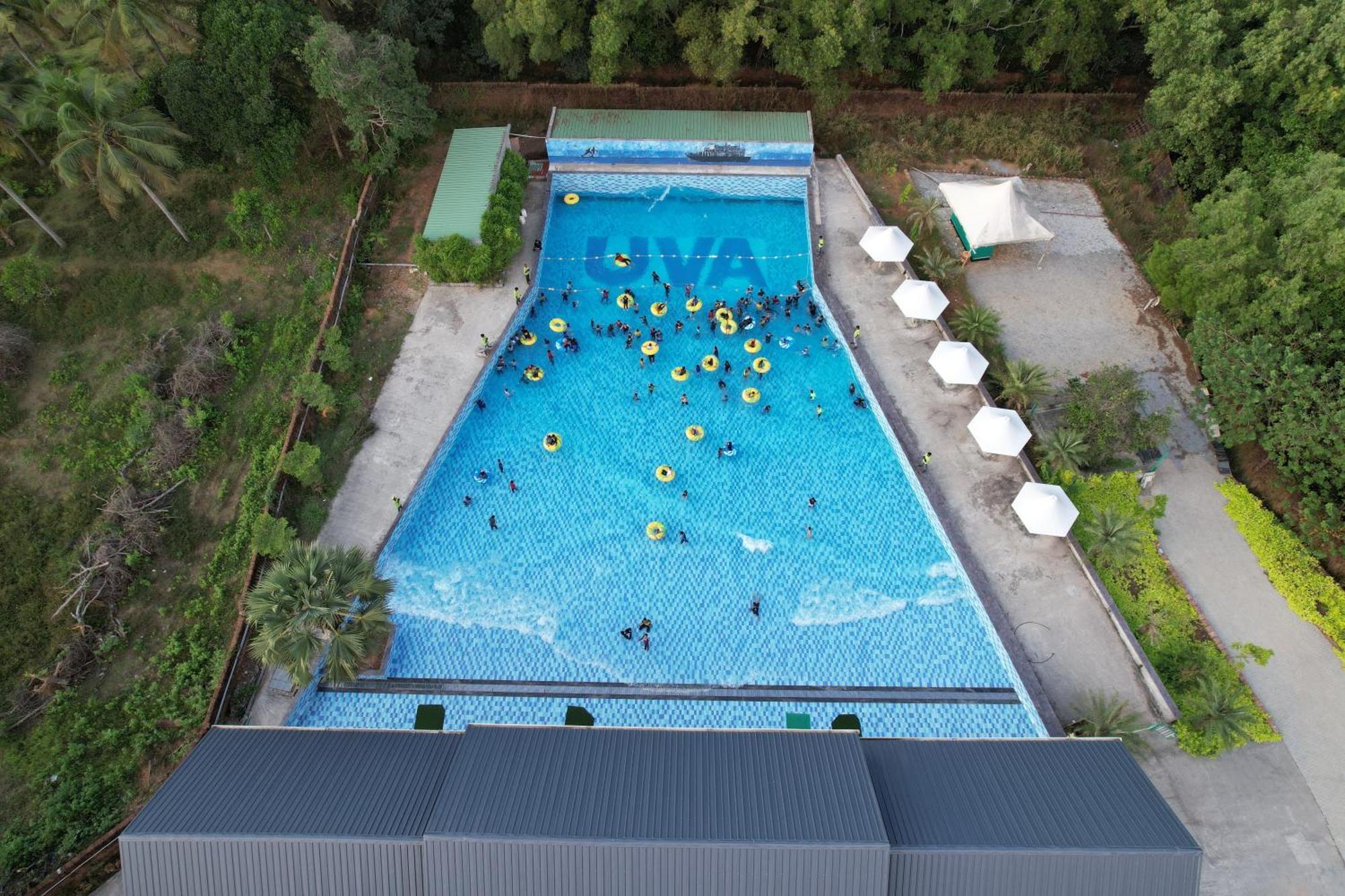 Uva Meridian Bay Resort & Spa Kundapura Buitenkant foto